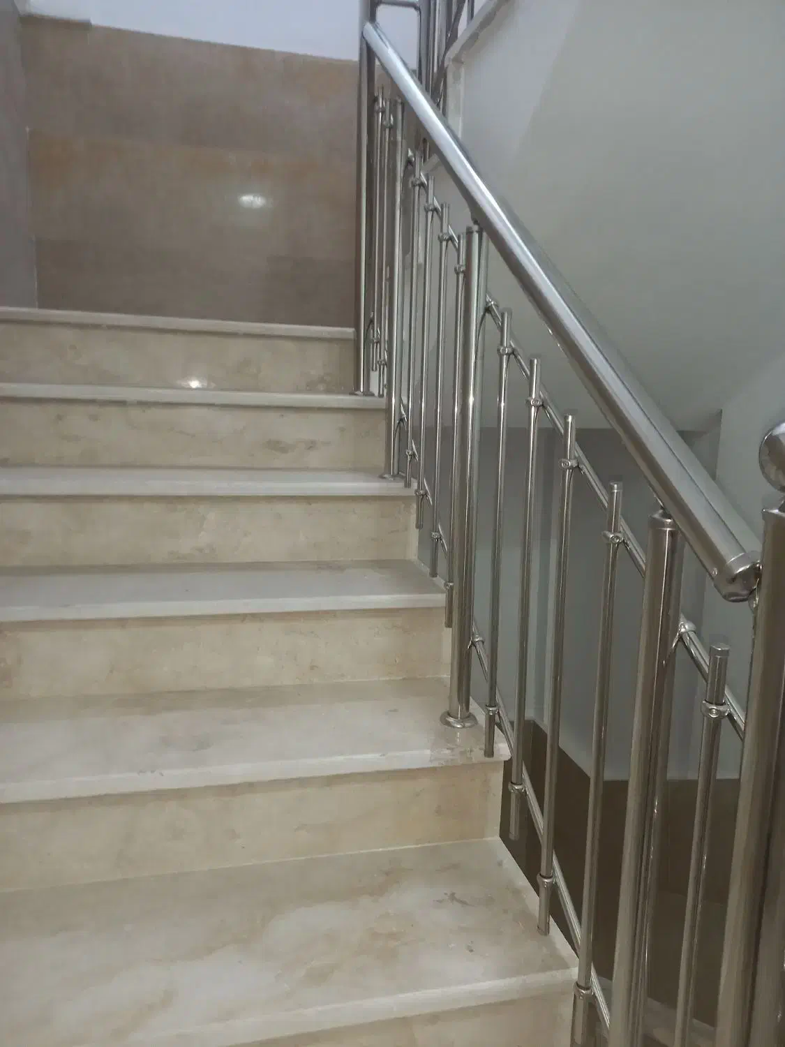 انسجام  واحد  آپارتمان مسکونی رهن و اجاره