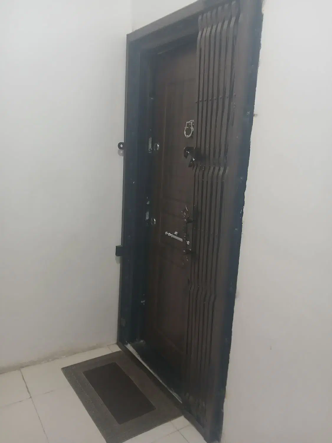 آپارتمان ۹۰متری مسکن