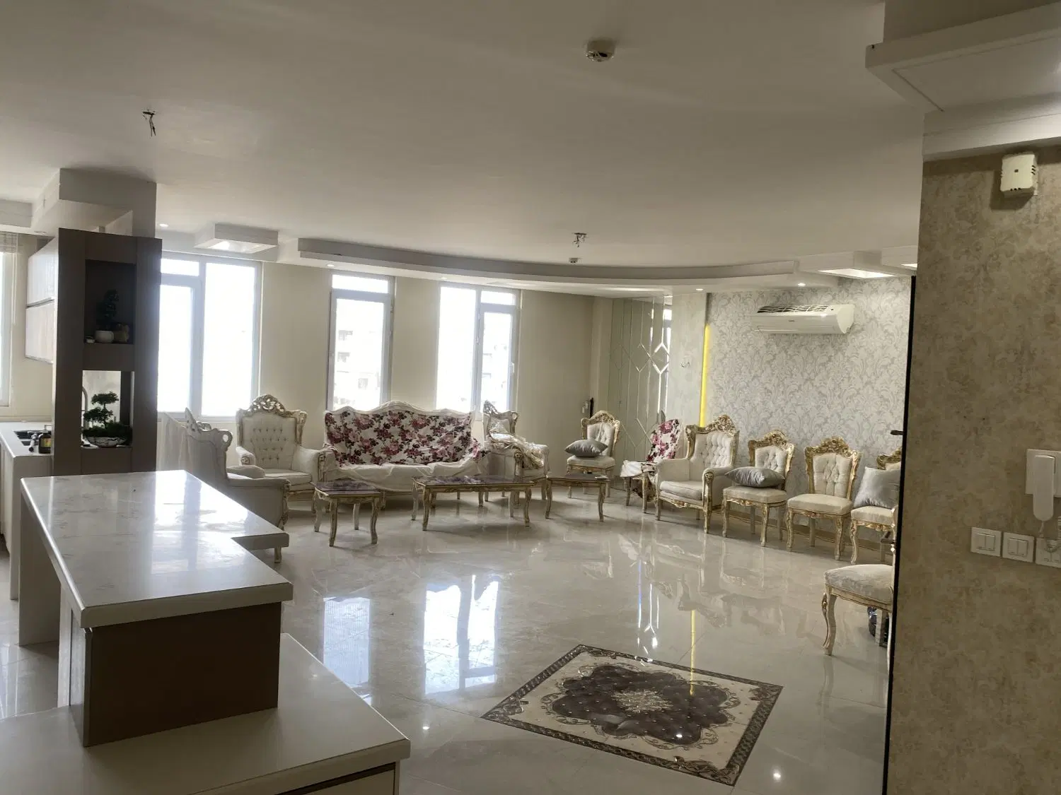 200 متر زیر فی _ تاپ لوکیشن_ تخلیه کلید