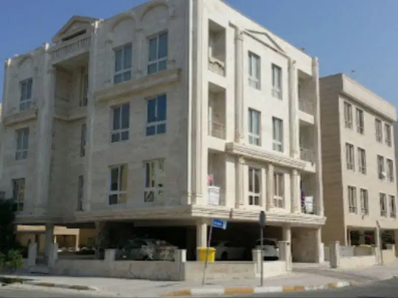 فروش اپارتمان ۸۴ متری دو خوابه نوبنیاد ۲