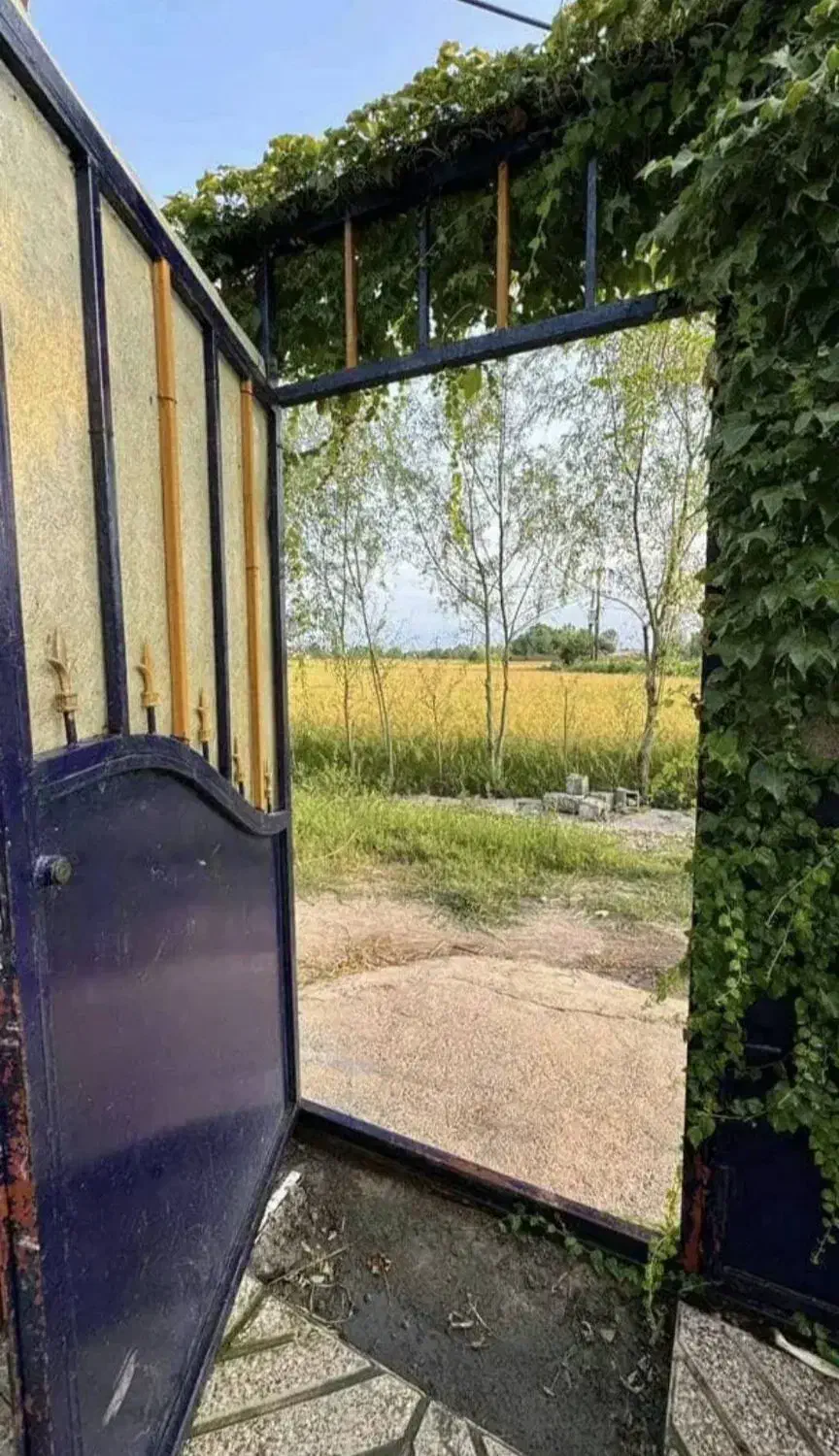 ۱۴۰ متری خشکبیجار خوش نقشه