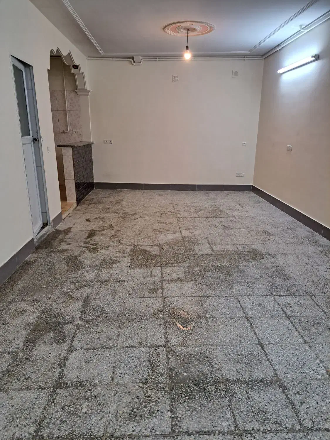 سویت رودکی اوایل ابراهیم اباد