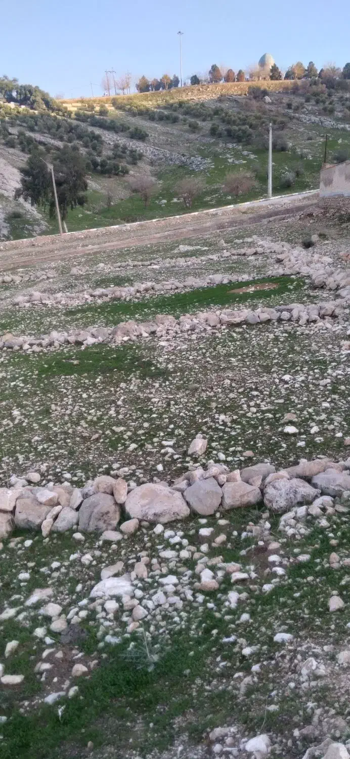 زمین فروشی