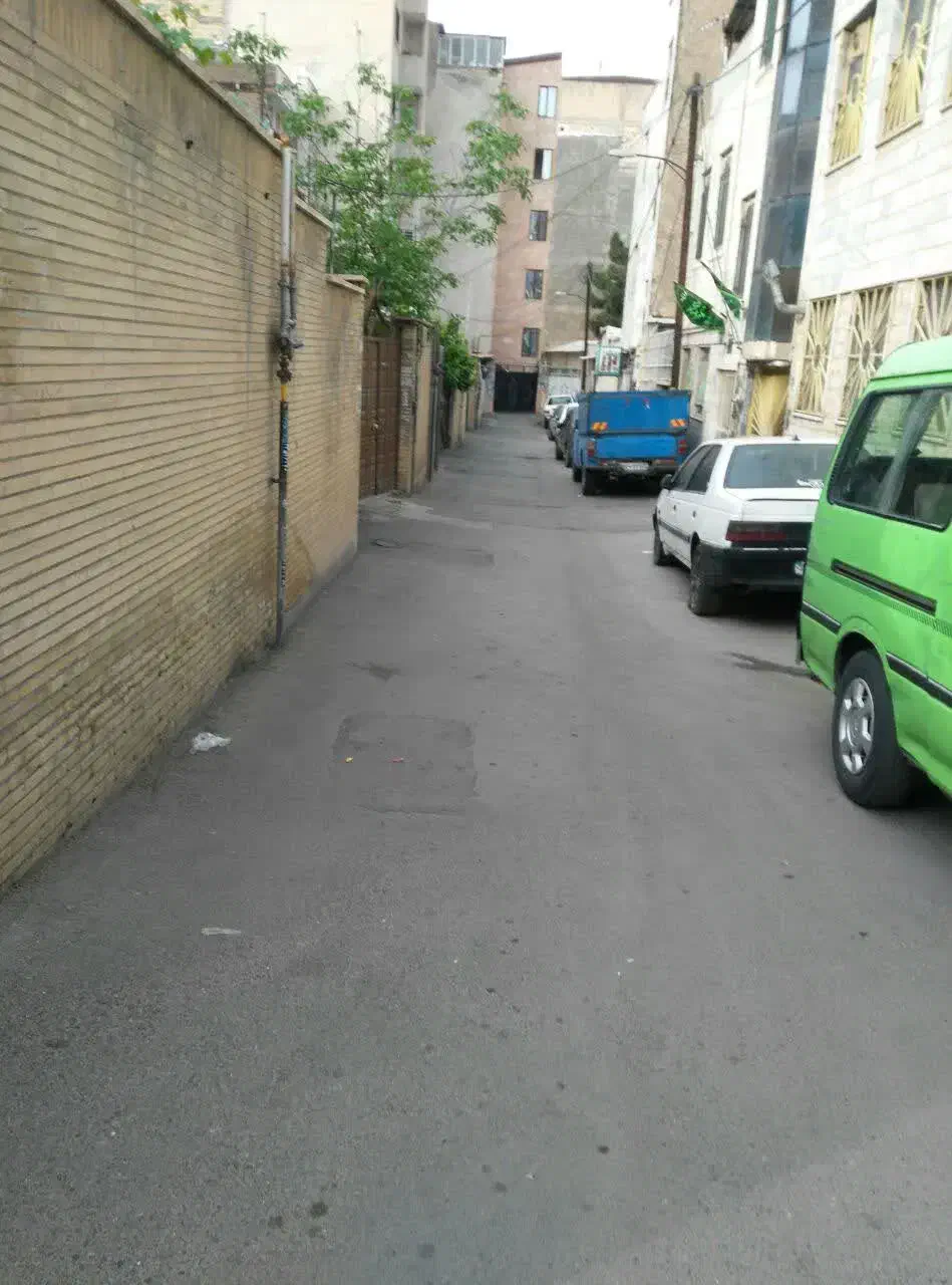 خانه  حیاط دار55متری حصارک بالا 1800میلیون