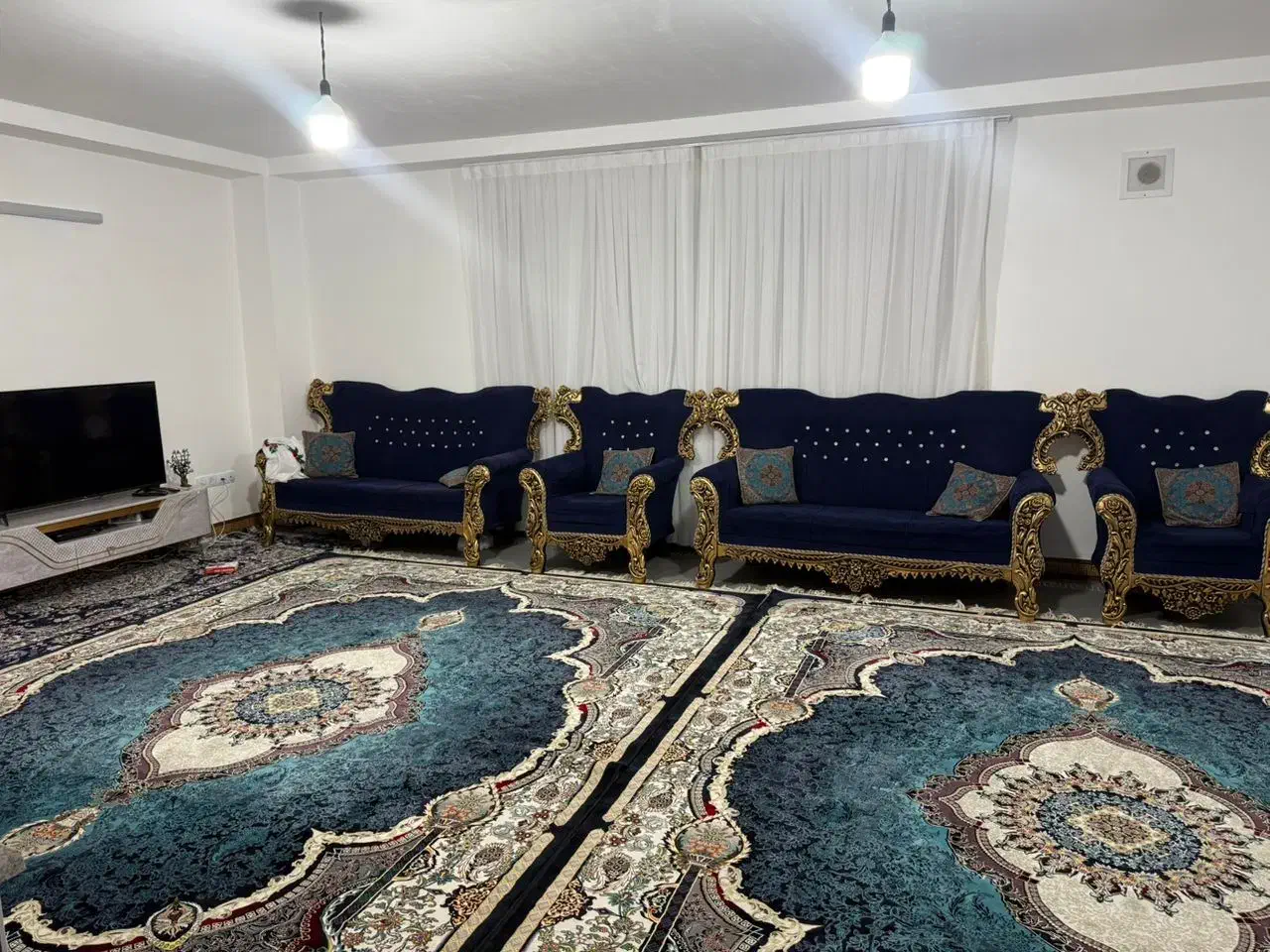 فروش دو واحد از ساختمان ۳ واحدی