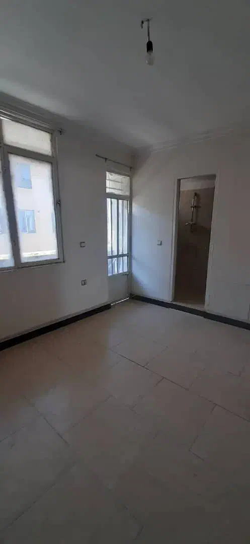 واحد ۷۵ متری مجمتع کاج