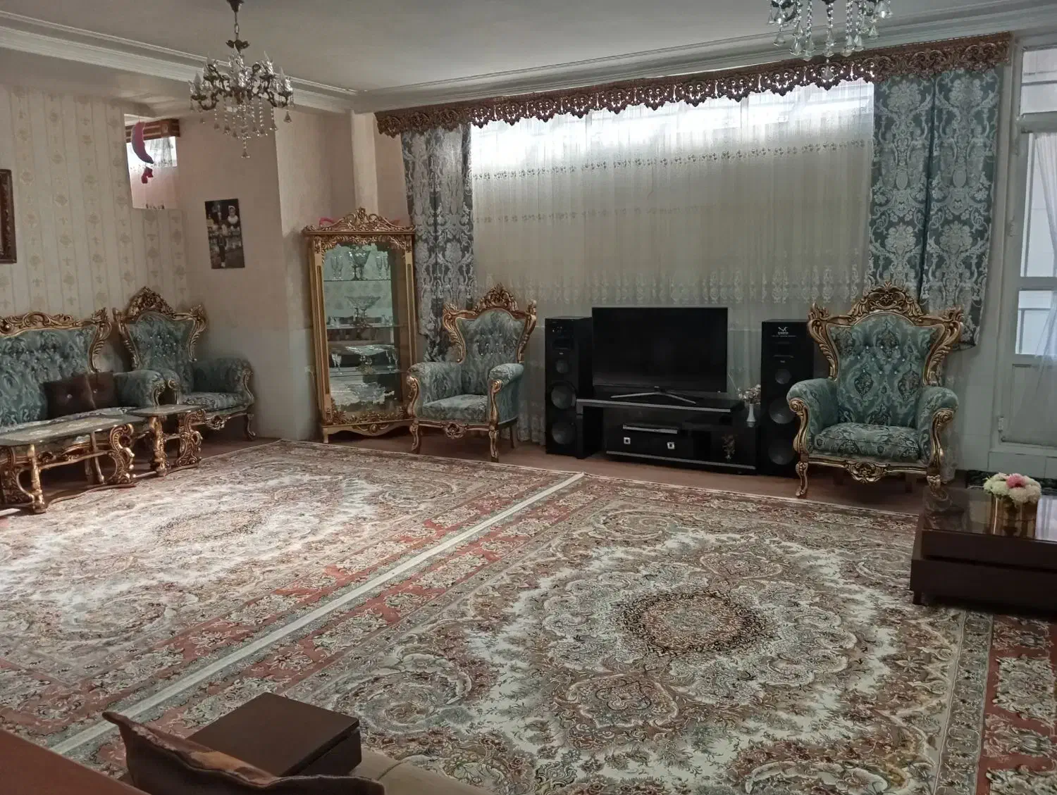 آپارتمان نیمه زیرزمین، پل سرداران فاتح، سند ششدانگ