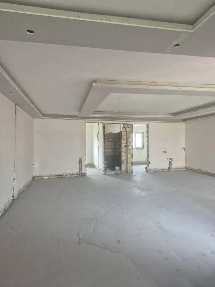 جماران منزل دوخوابه ۱۳۰متری طبقه بالا