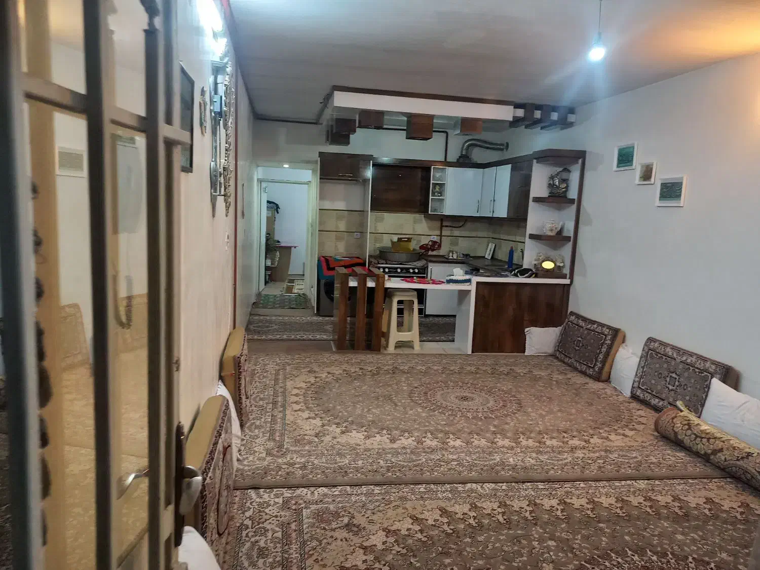خونه فروشی در مهرآباد 70 متری