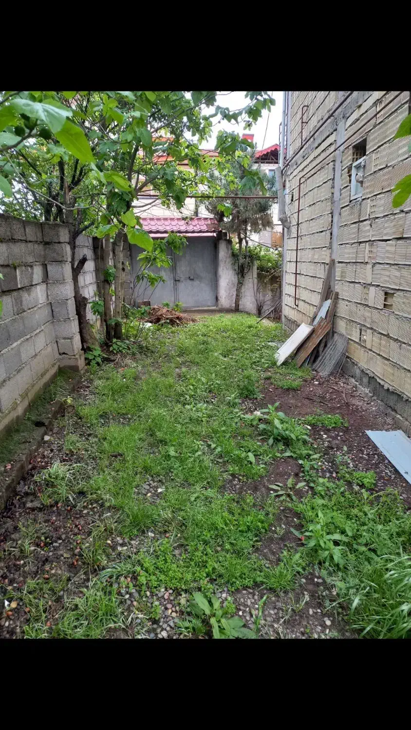 واحد مستقل ۹۲ متری در سیاهکل