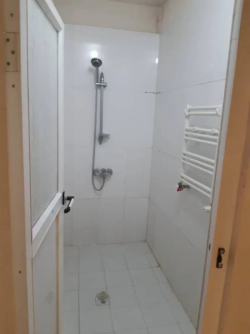 آپارتمان ۱۱۰ متری تک واحدی