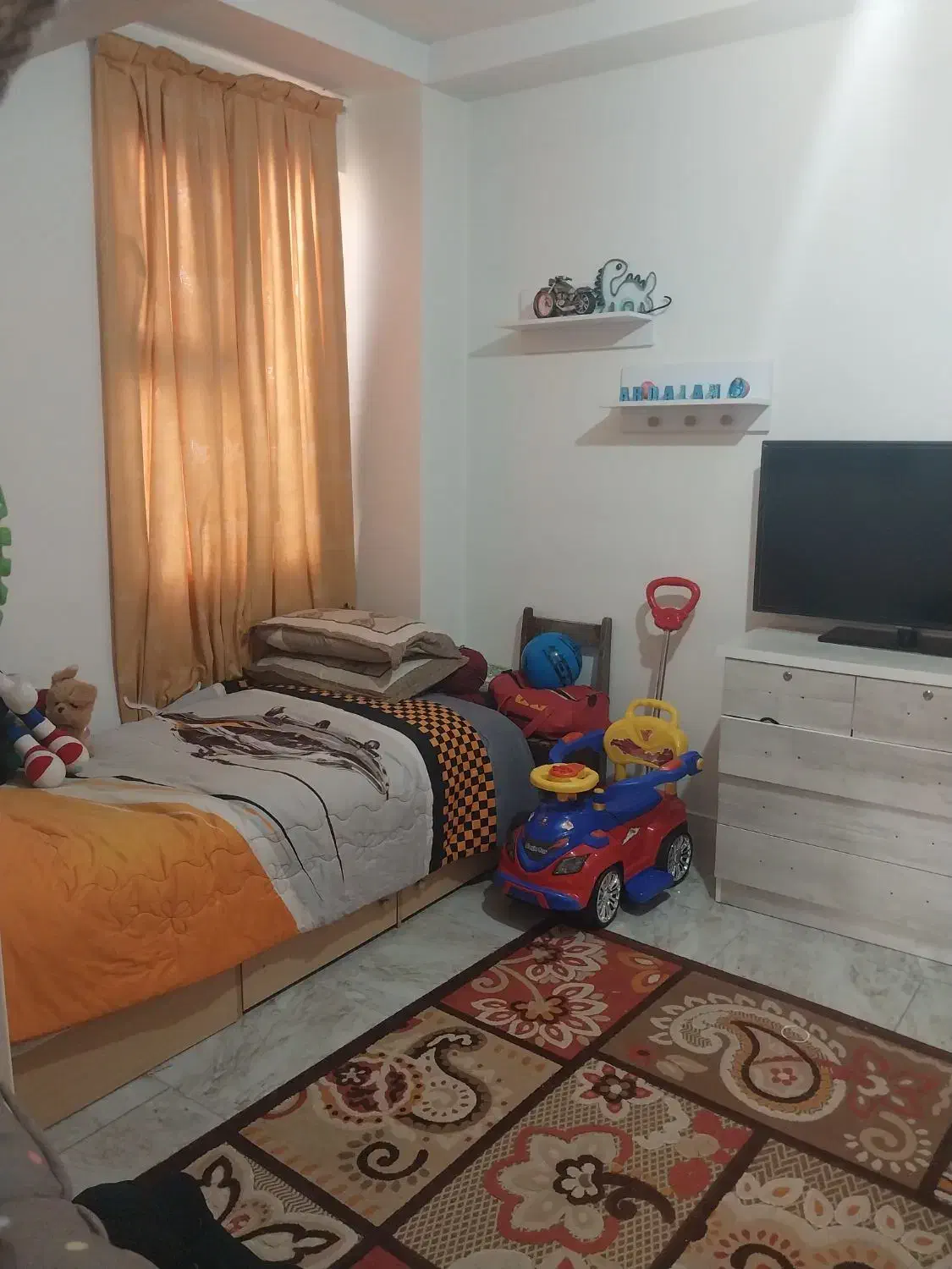 ۷۶ متر ۲ خواب_امیر آباد_شهرک شاهد