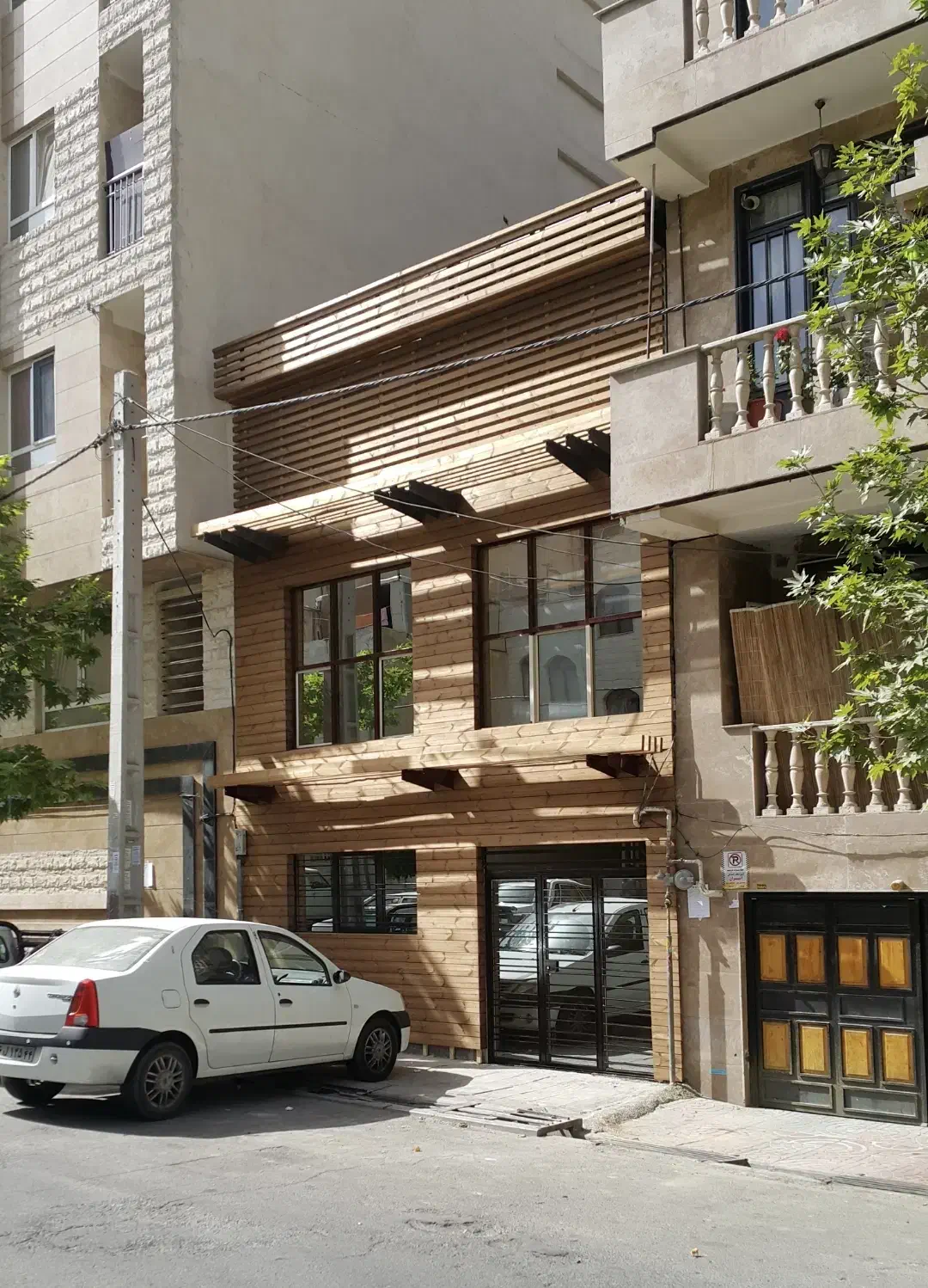 ۵۵ متر خوش نقشه جا دار با معماری خاص