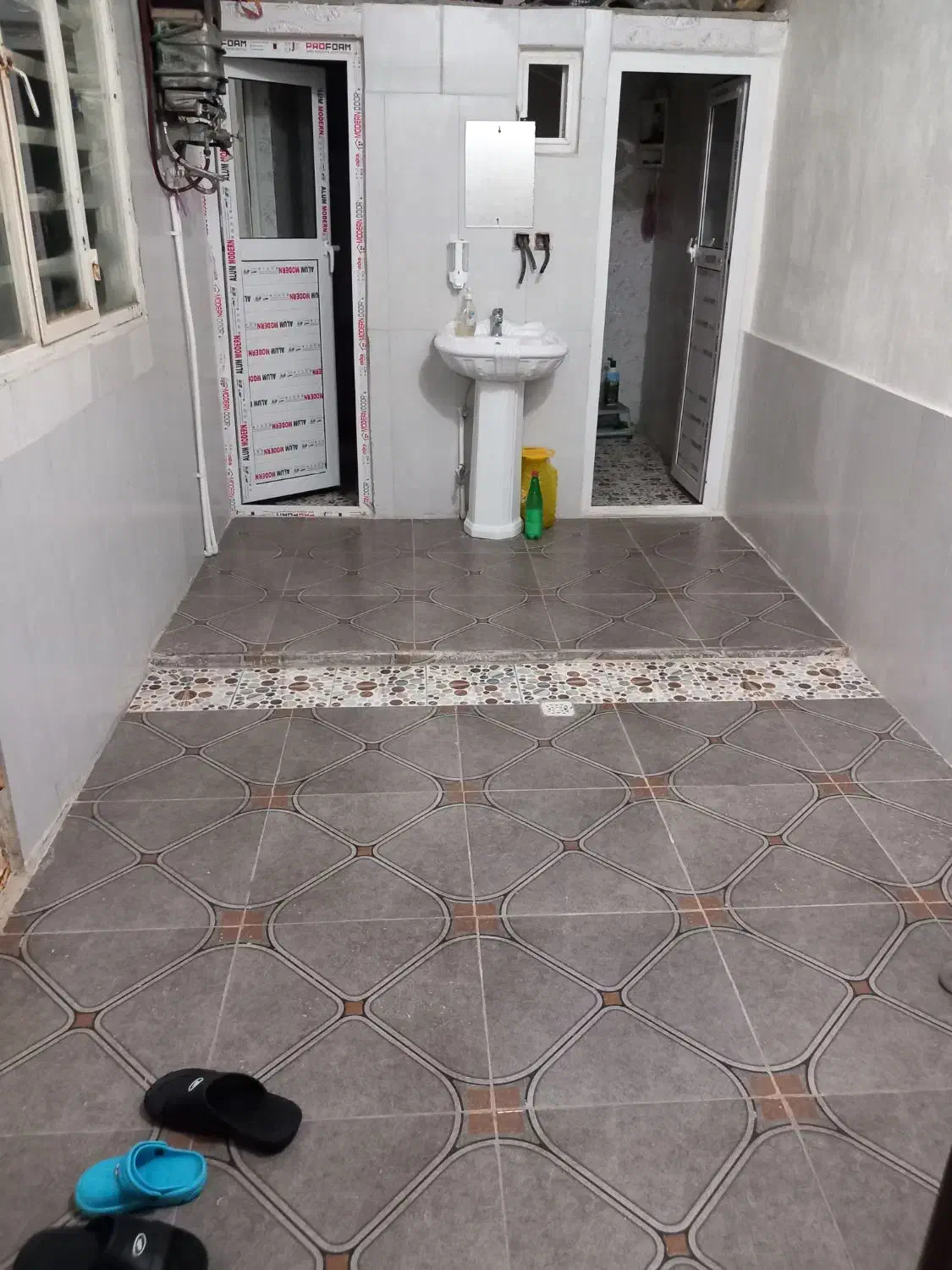 خانه امن در مسیر کوهدشت به دره شیرز