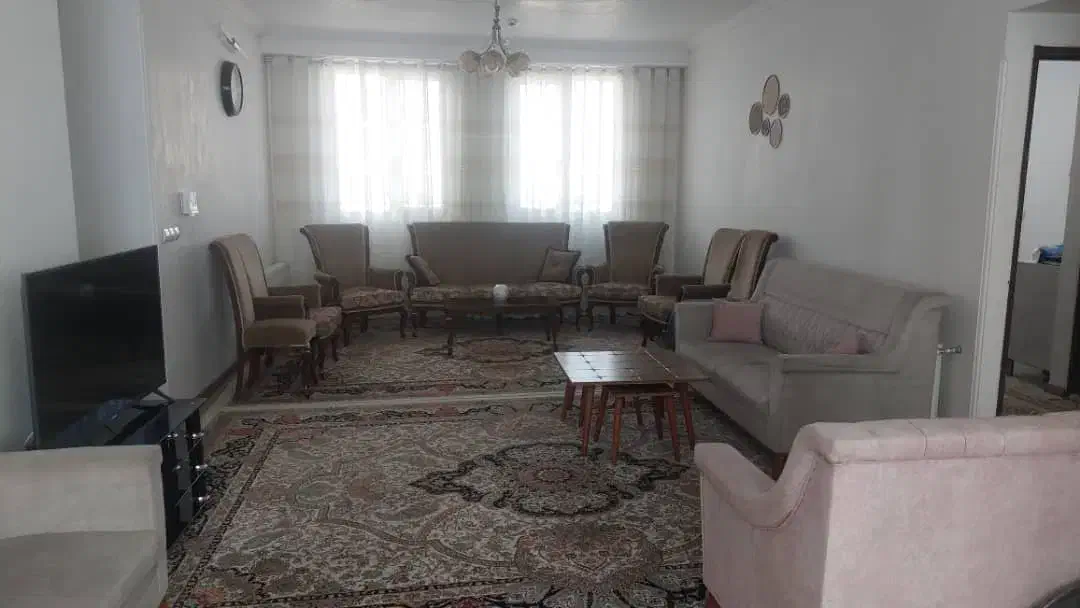 ۴۴متر۱خواب تکواحدخوش کمیل طبقه سوم املاکم