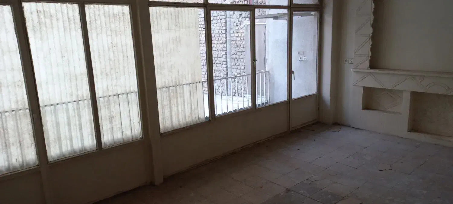 خانه ویلایی تجاری مسکونی چهاراه طالقانی خ وحدت