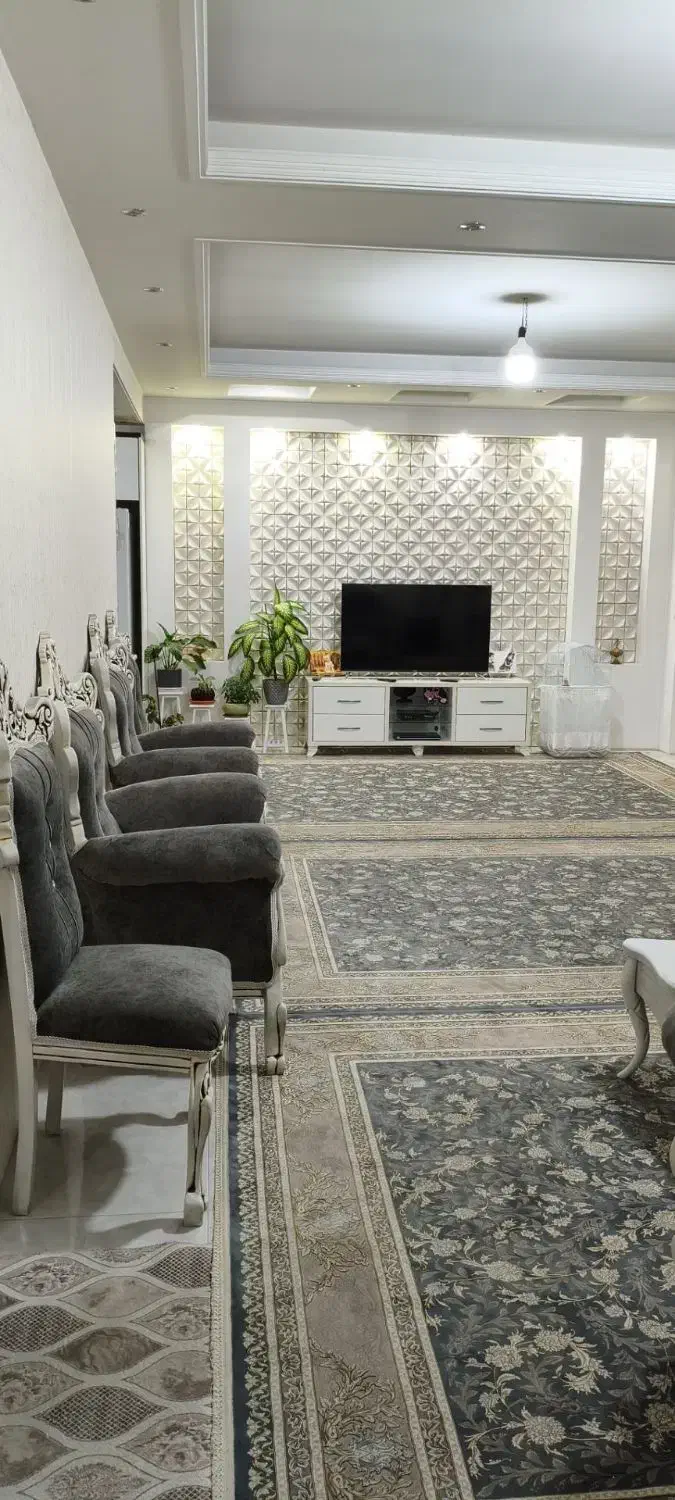 واحد ۱۰۱ متری فول فقط رهن کامل