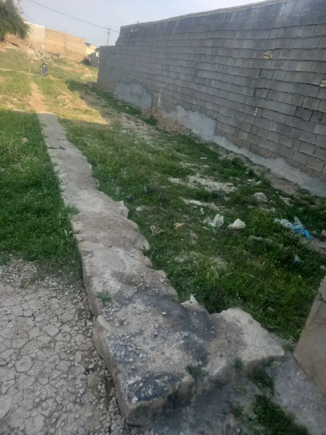 زمین مسکونی ۱۱۰متر