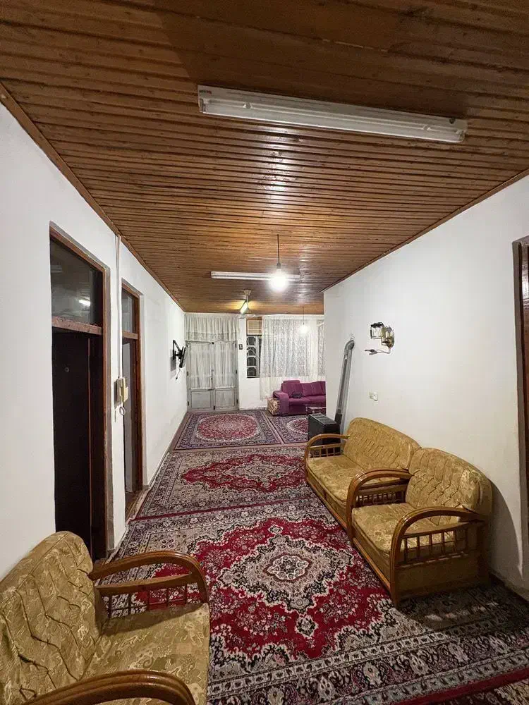 اجاره ویلایی 200 متری در مرکز شهر کیاشهر
