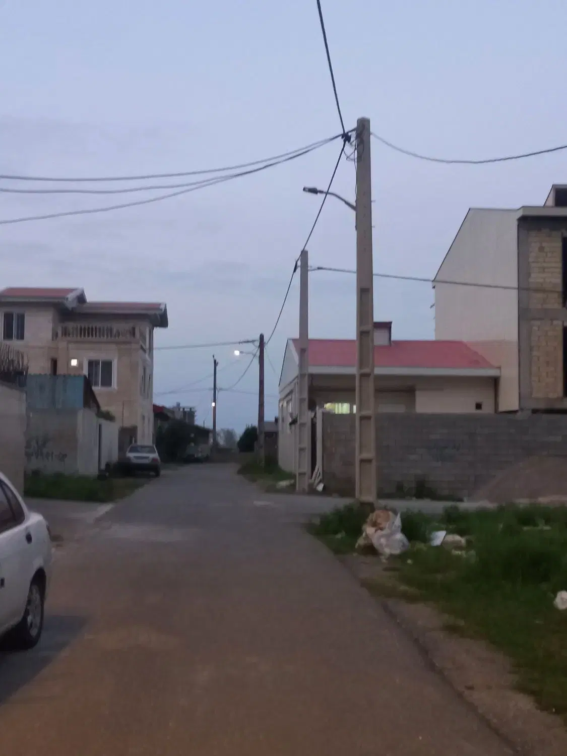 زمین مسکونی بشمن سند تک برگ بادپیما