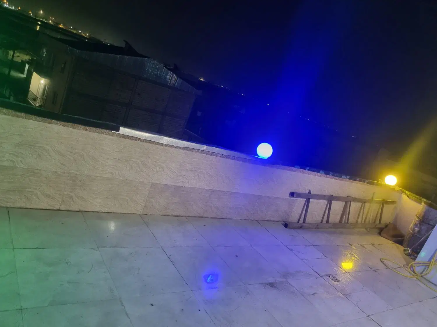 پنت هاوس۱۰۰متری  دو خوابه حمیدیان