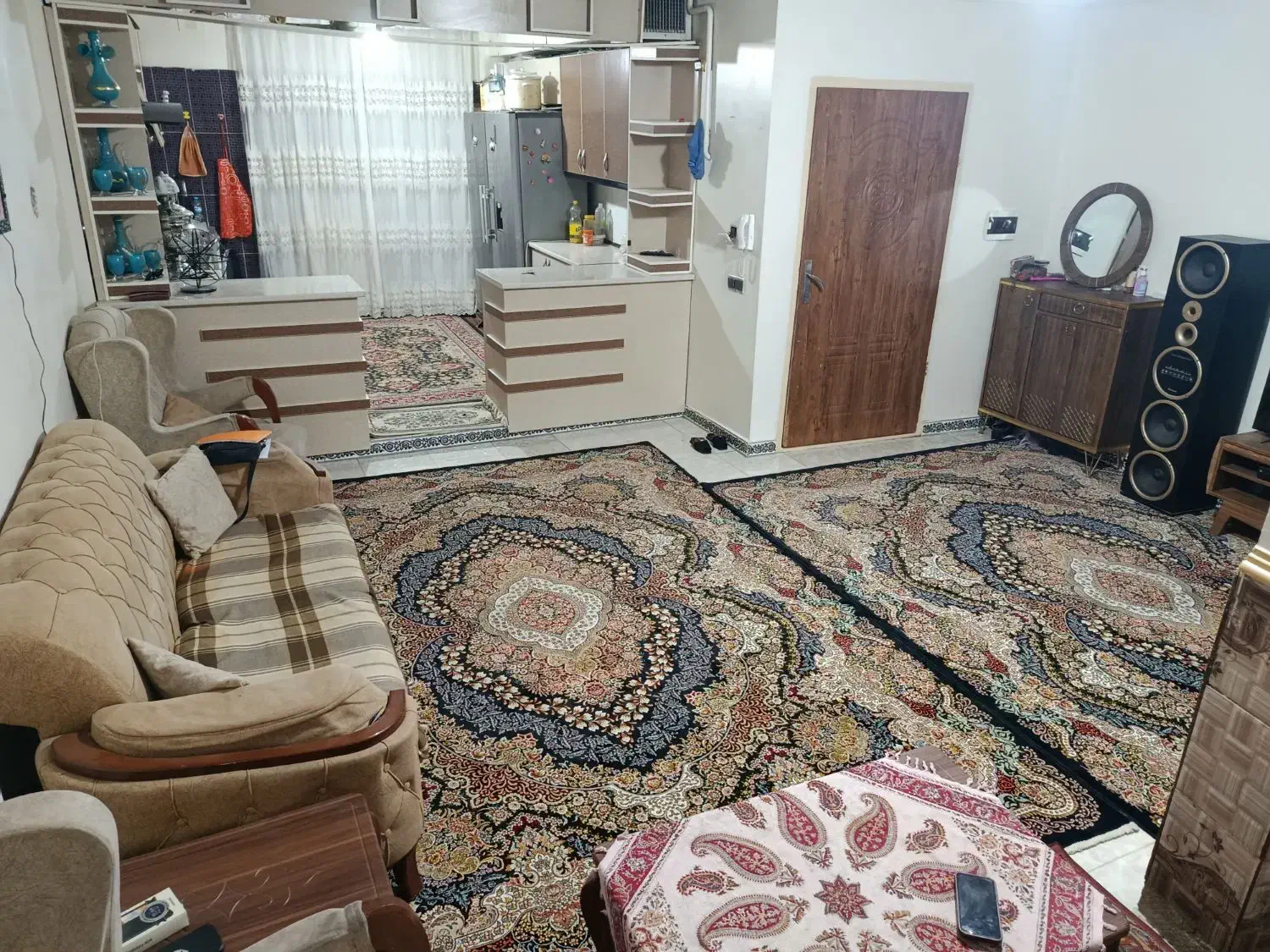 خانه ۸۵ متری طبقه اول با بالکن
