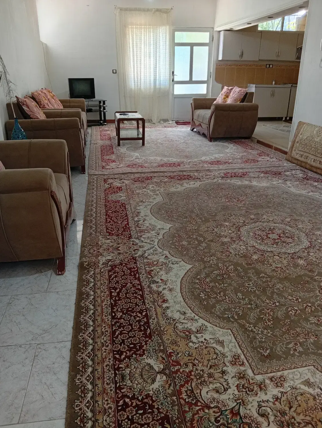 سوییت تمیز نزدیک کلینیک اسدالله پور