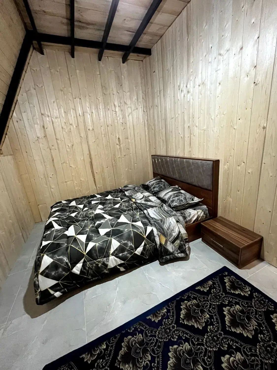 اجاره کلبه سوئیسی جنگلی نوساز(مالک)باصبحانه رایگان