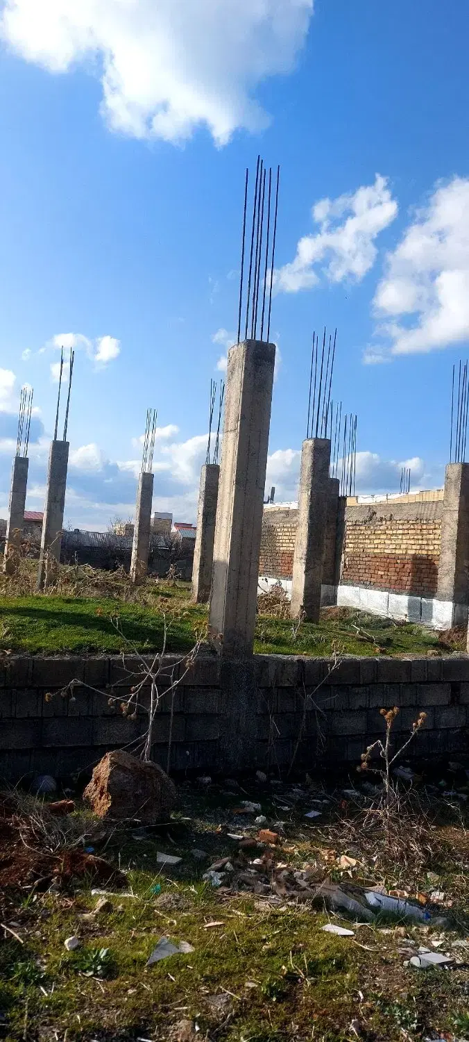 210متر زمین مسکونی با 120متر زیربنا خلخال