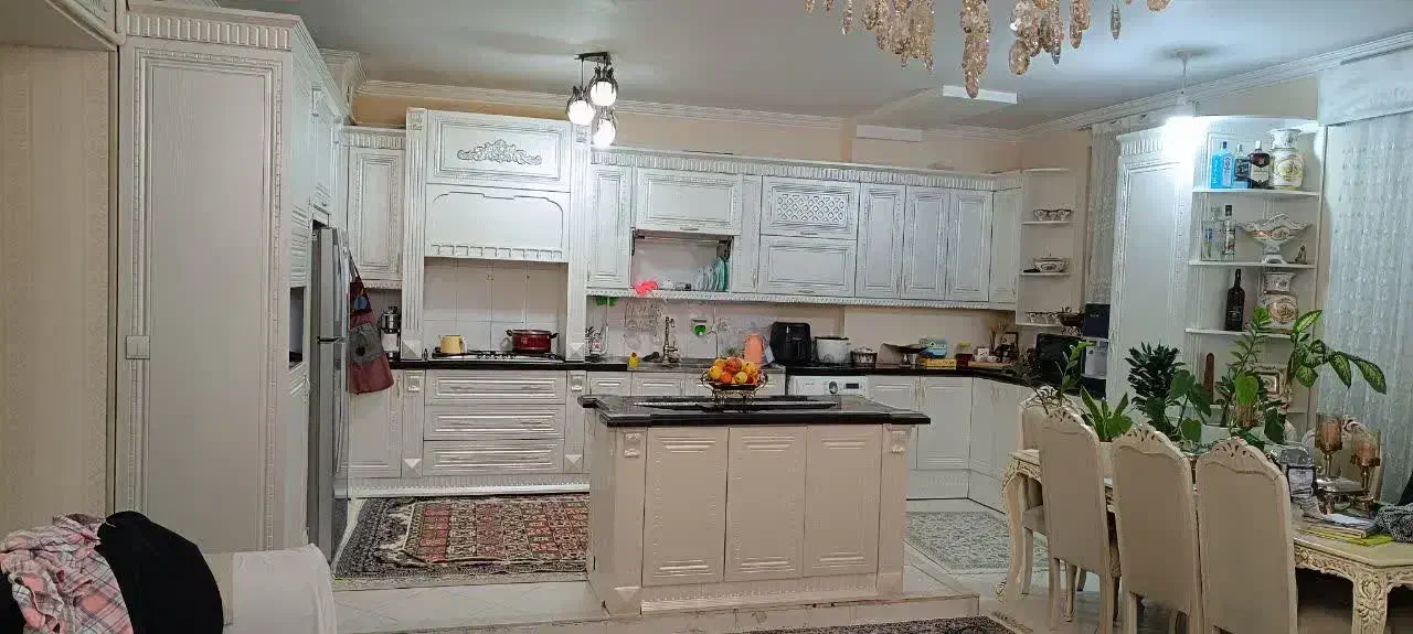 آپارتمان آسمان آزادشهر