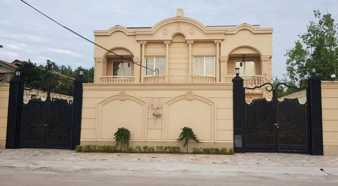 ویلای ساحلی تریبلکس فول امکانات