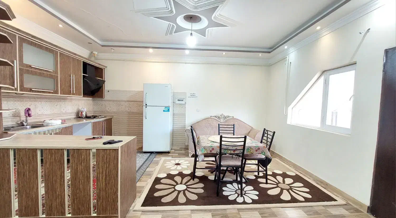 اجاره سوئیت ۱۰۰ متری دربست نزدیک منطقه آزاد و دریا