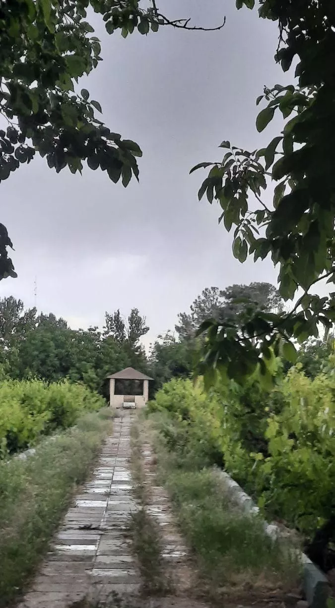 اجاره ۱۸۰۰۰مترچهار دیواری