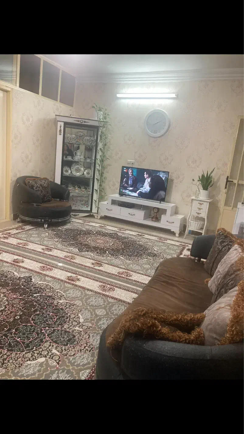انتها وکیل آباد بعد پل نمایشگاه ایستگاه کوهستان