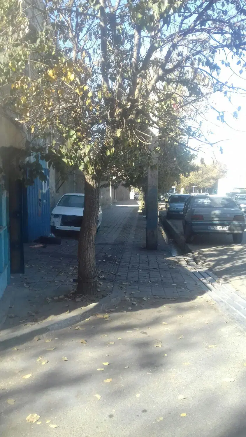 رهن و اجاره150مترتعمیرگاه صافکاری مکانیکی جلوبندی