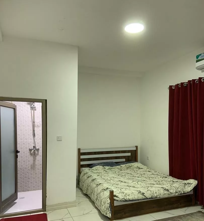 اجاره روزانه ویلا گلدن پنج خواب استخردار
