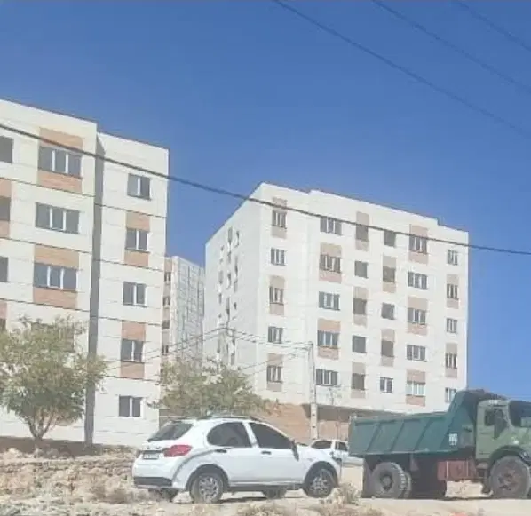 گیلاوند روبرو پلیس راه