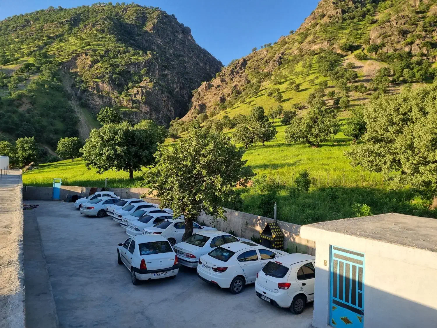 اقامتگاه زیبا و گردشگری آبشار فالح
