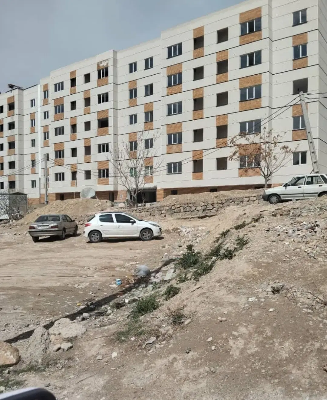 پیش فروش واحددرگیلاوند