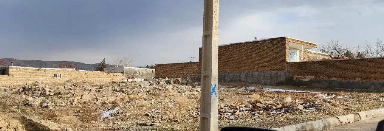 زمین مسکونی