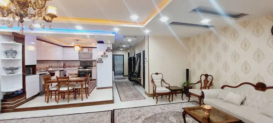 ۱۳۰ متر . آیت الله سعیدی