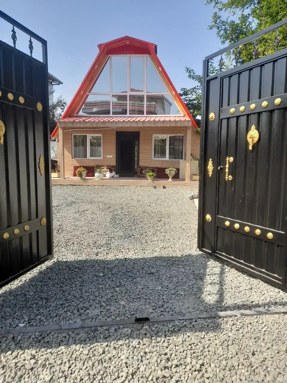 کلبه سویسی پالم