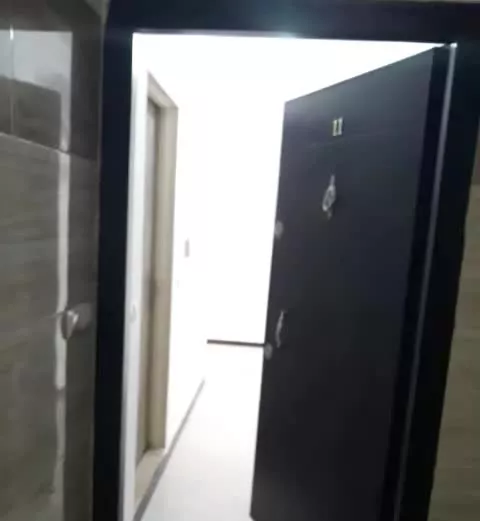 ۹۴ متر آپارتمان فول پشت اداره برق کرشته