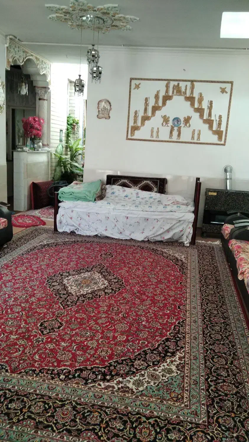 بنام خدا فروش فوری منزل ویلایی