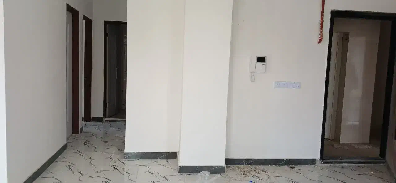اپارتمان ۸ واحدی