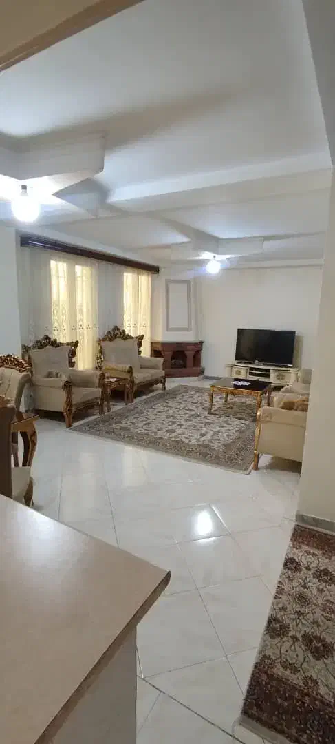 رهن و اجاره اپارتمان  تک واحدی ۲ خوابه ۱۱۵ متری