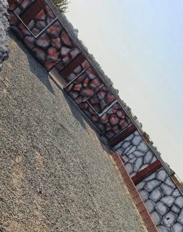 فروش ۳۳۰متر باغچه چهاردیواری_سنددار_برق و آب