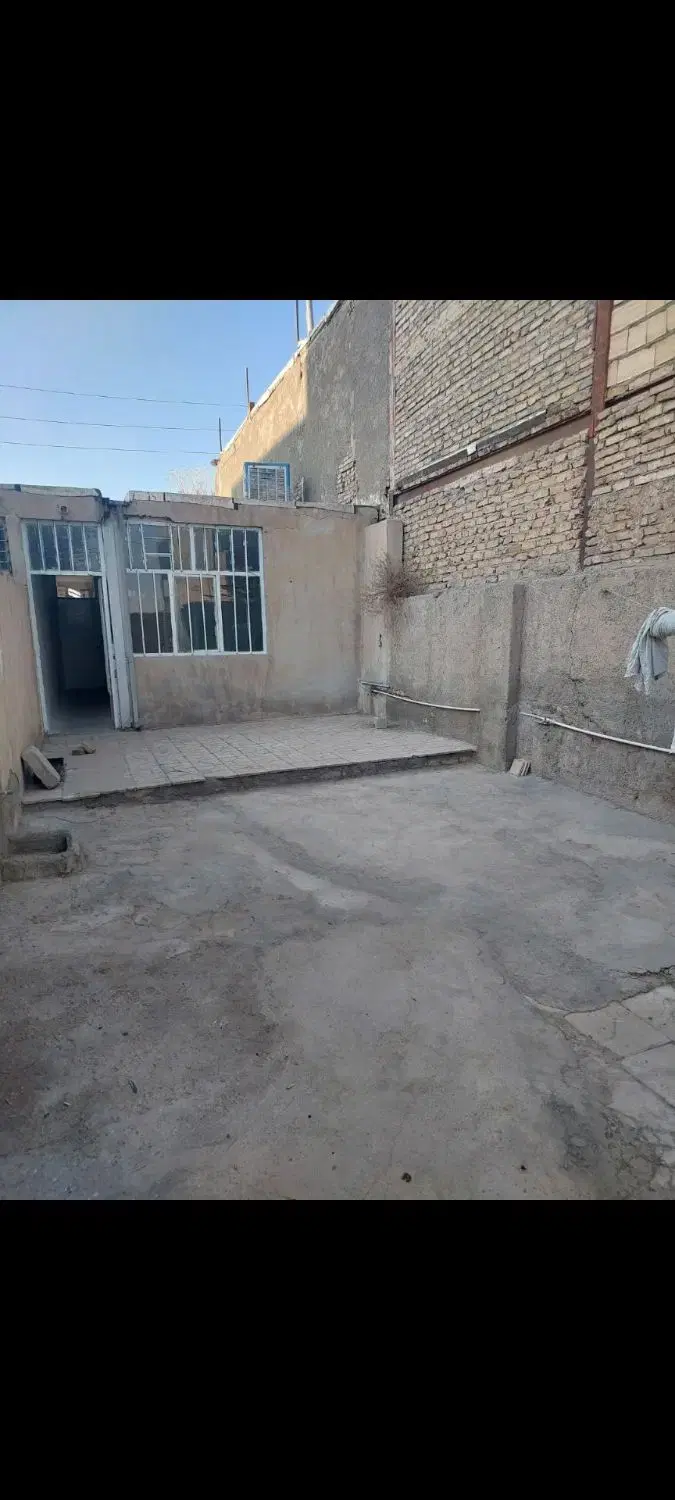 تجاری و مسکونی ۱۲۵ متر بحر اصلی علی آباد طپانچه