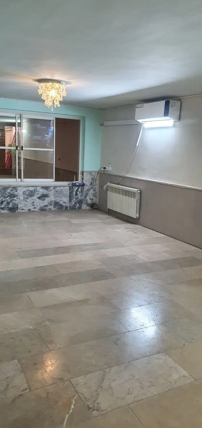 همکف ۸۰متری جهت دفتر کار
