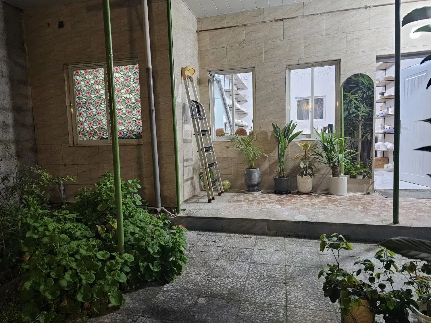 زمین خانه کلنگی دوکله رشت چهارراه میکائیل
